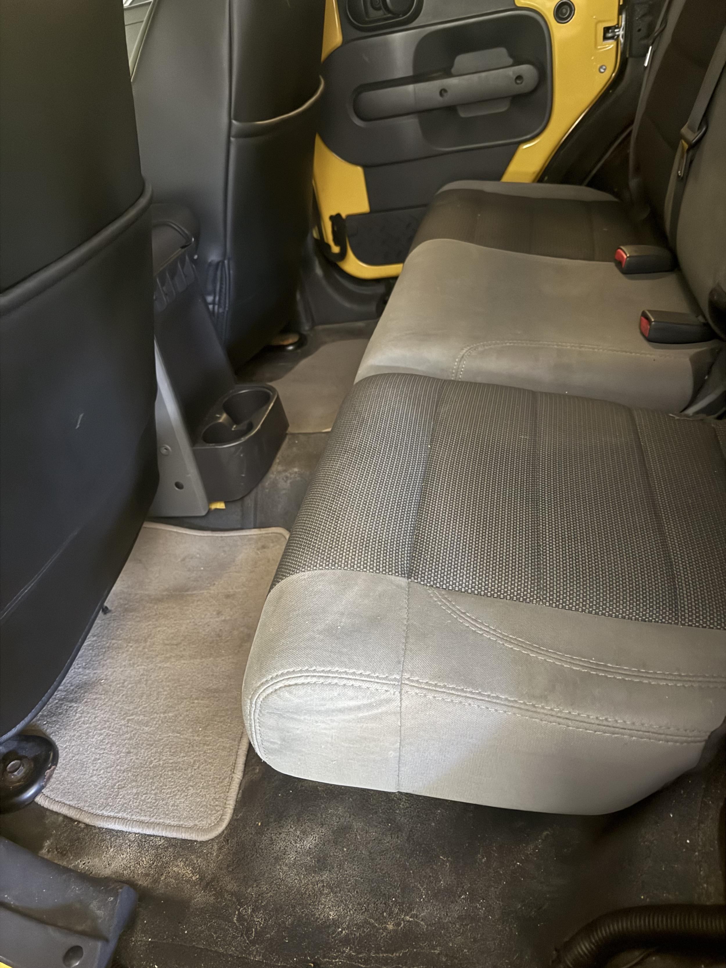 6.4L HEMI V8-Powered 2007 Jeep Wrangler Unlimited X