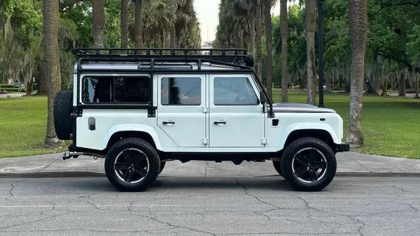 1985 Land Rover Defender 110 - 2