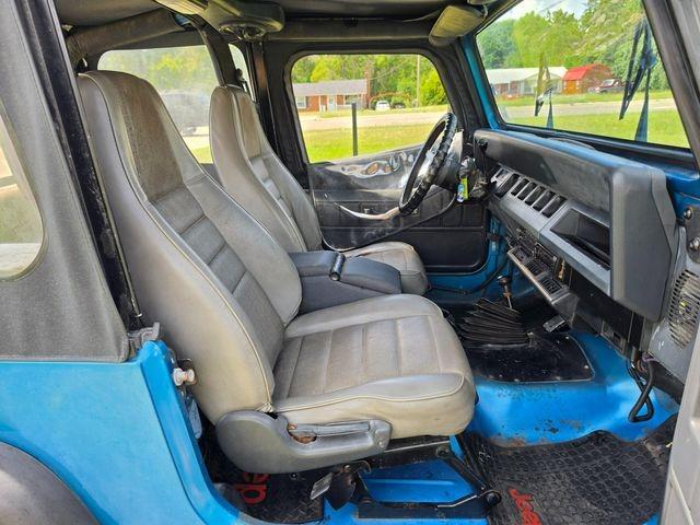 1993 Jeep Wrangler YJ