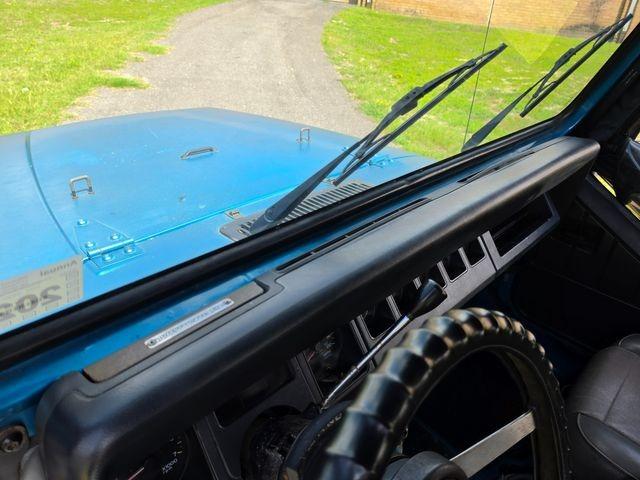 1993 Jeep Wrangler YJ