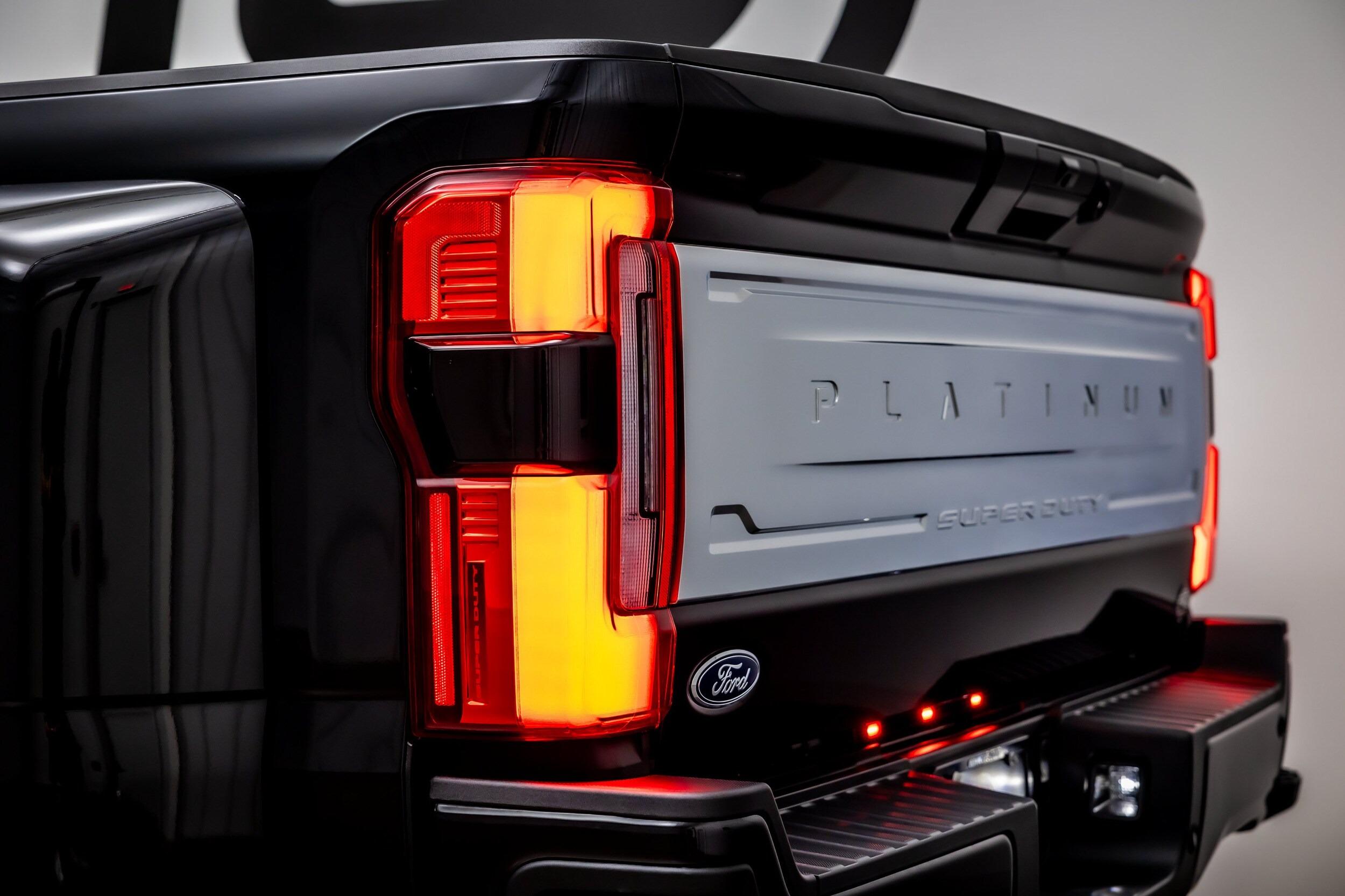 2026 Ford F-450 Platinum