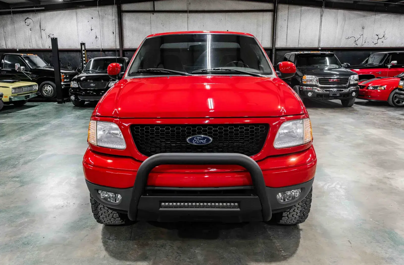 2001 Ford F-150 XLT - 4