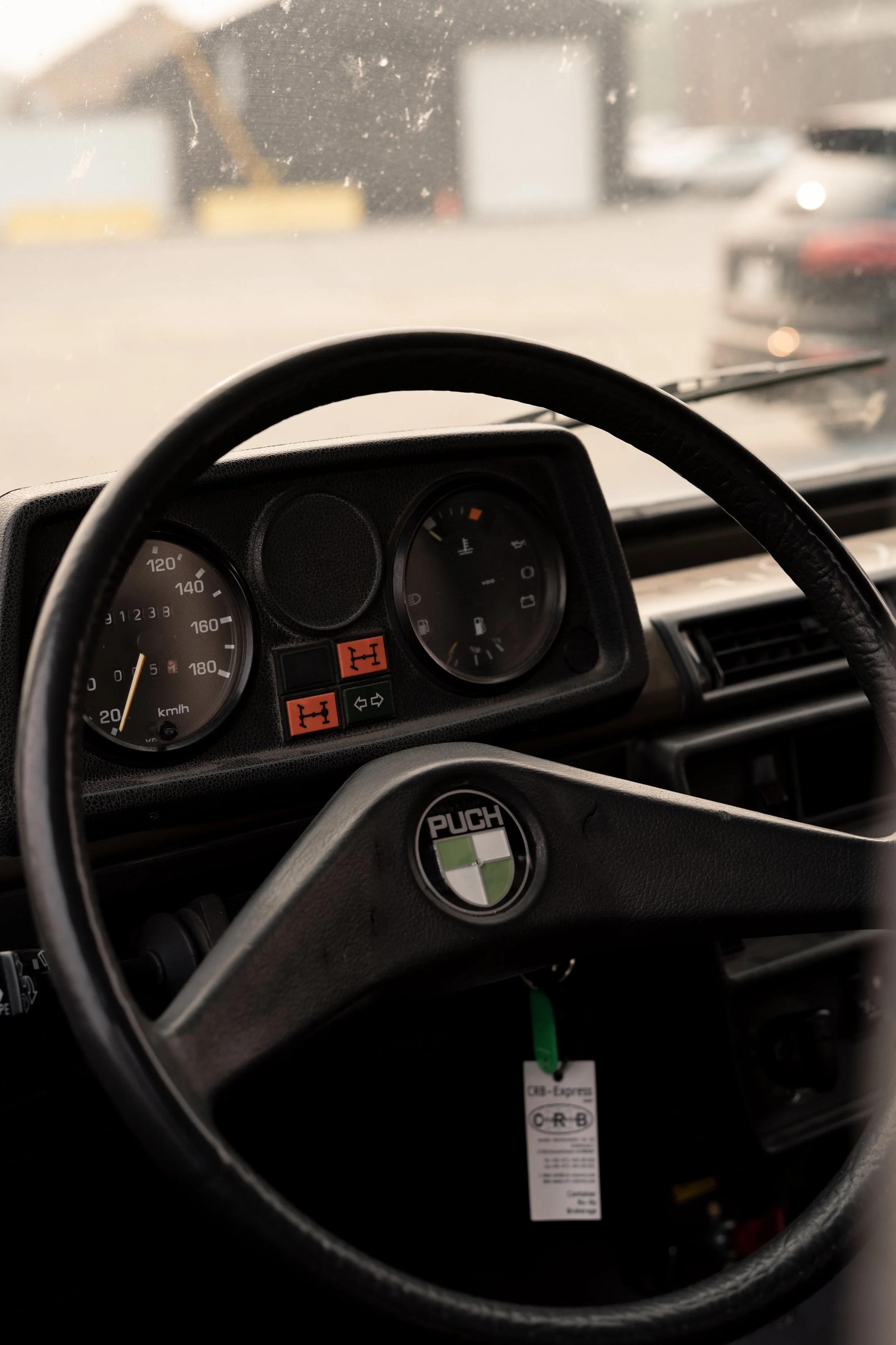 1989 Mercedes-Benz/Puch 230GE