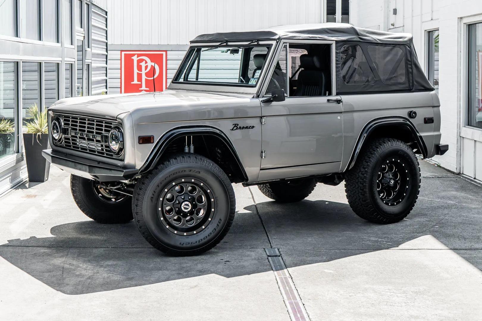 1975 Ford Bronco-1