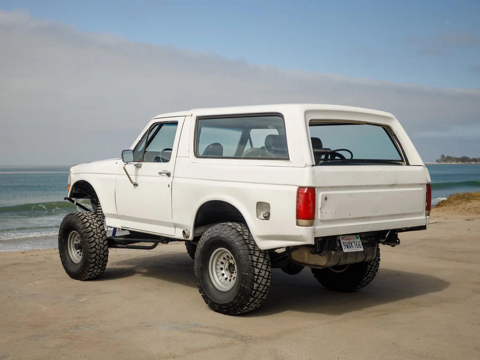 Modified 1986 Ford Bronco