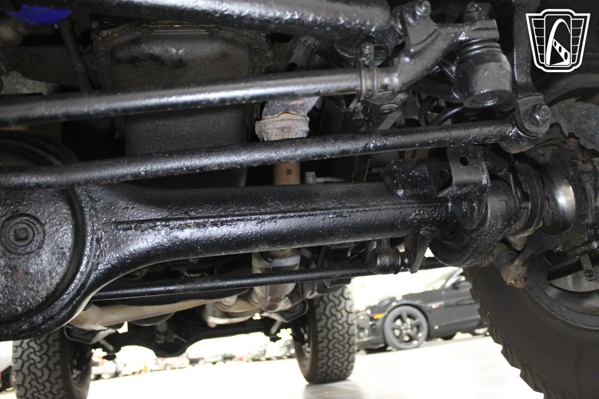 1995 Land Rover Defender 90 NAS