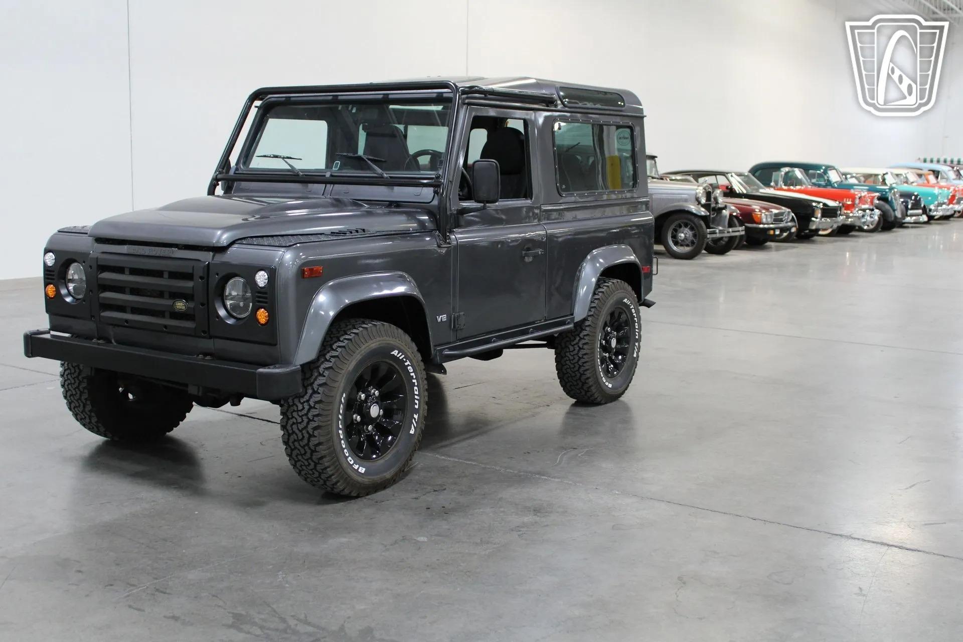 1995 Land Rover Defender 90 NAS