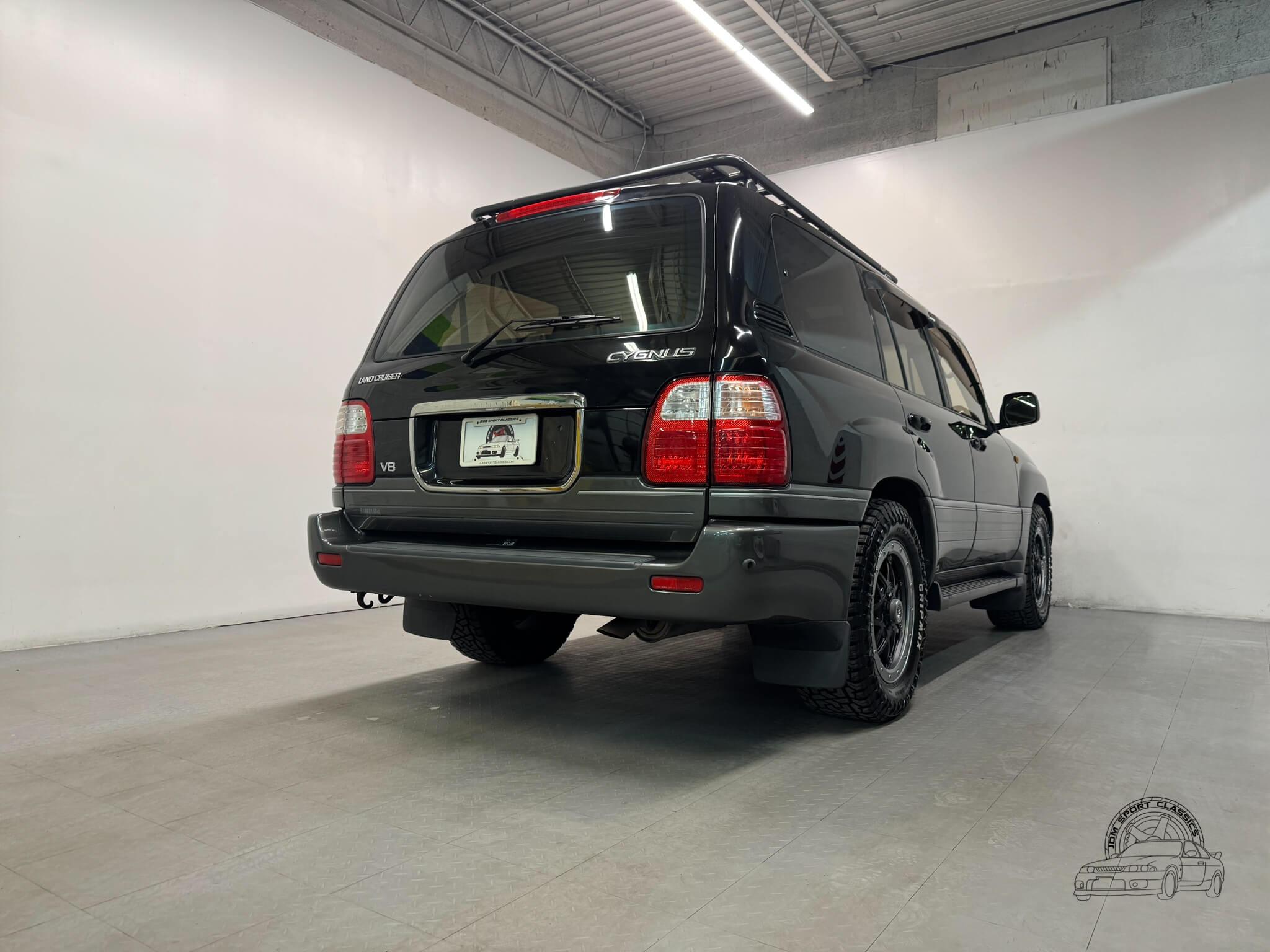 1999 Toyota Land Cruiser Cygnus