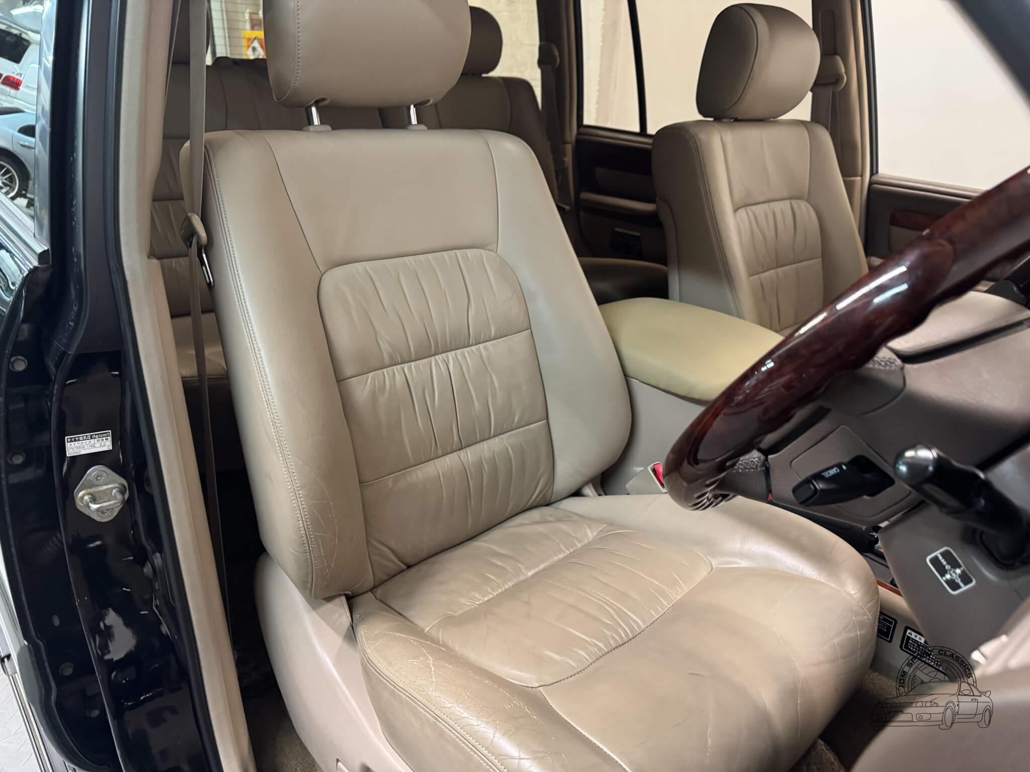 1999 Toyota Land Cruiser Cygnus