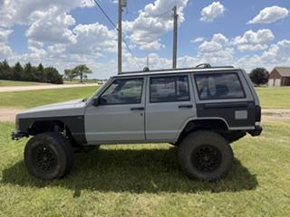  Jeep Cherokee