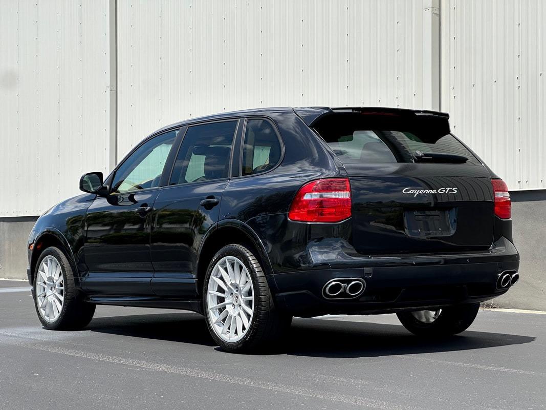 2010 Porsche Cayenne GTS