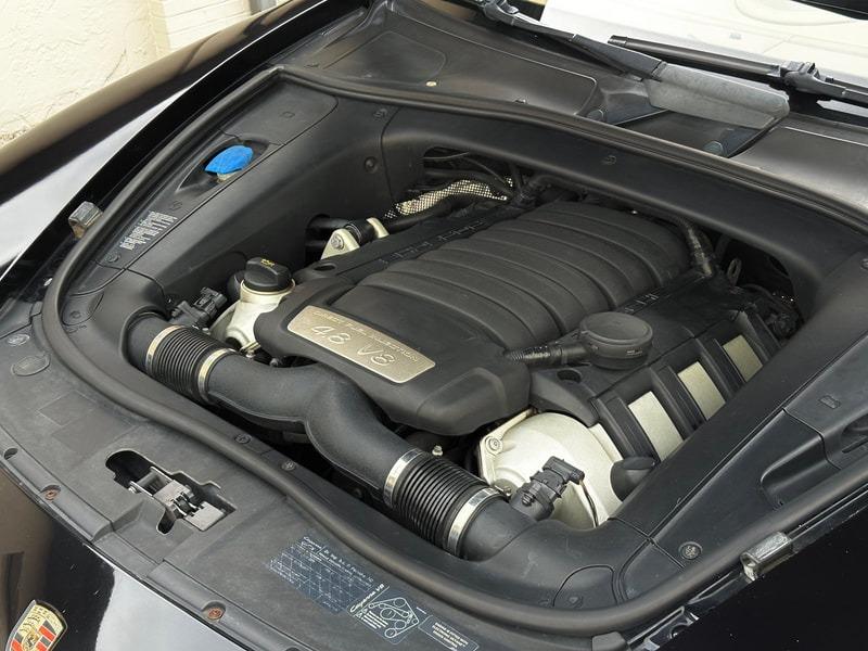 2010 Porsche Cayenne GTS
