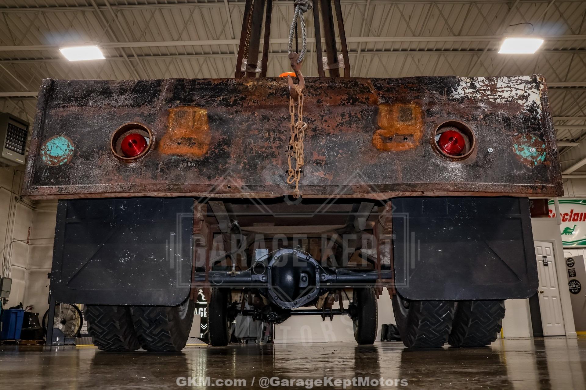 1964 Ford F-350 Tow Truck