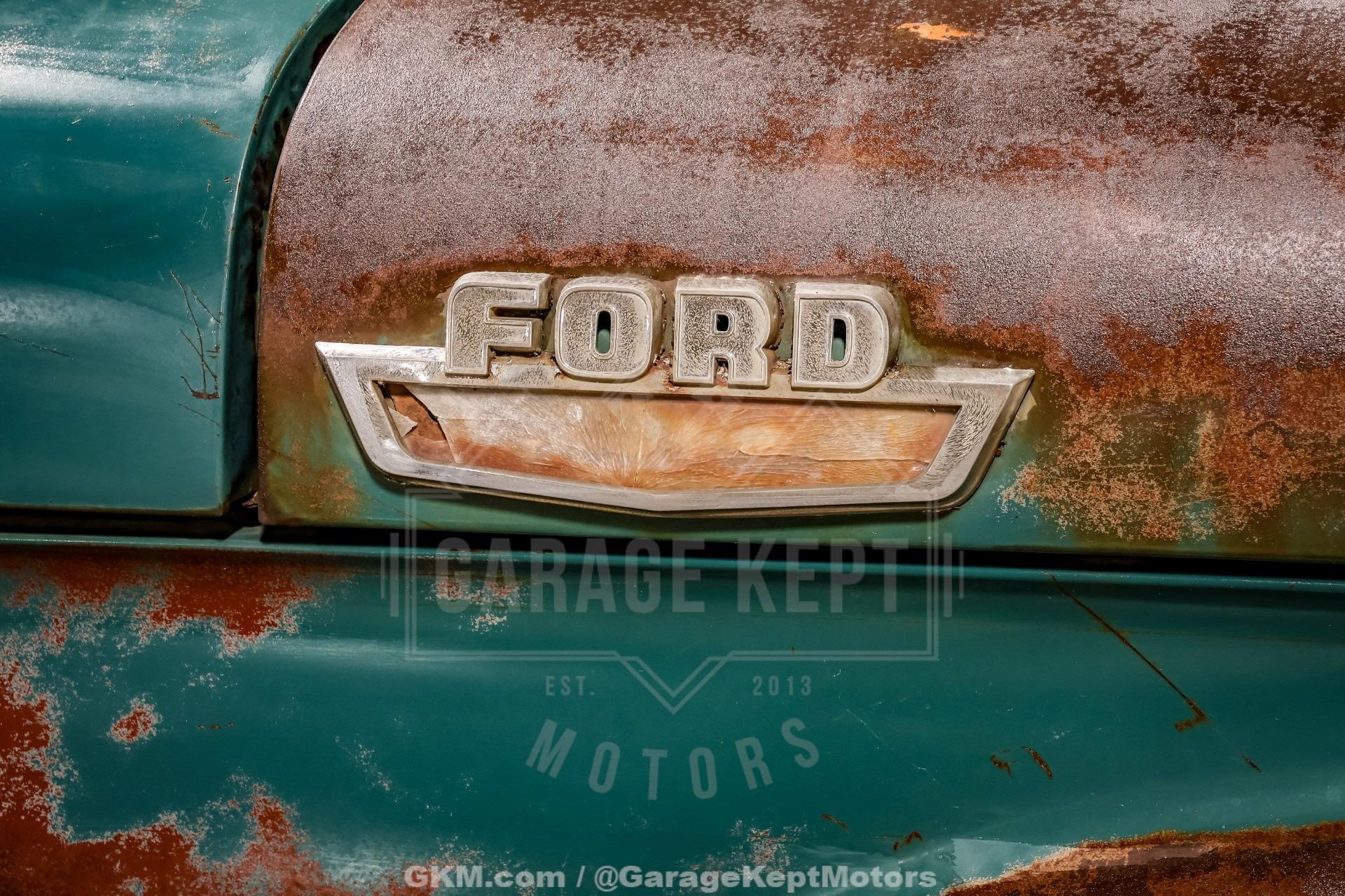 1964 Ford F-350 Tow Truck