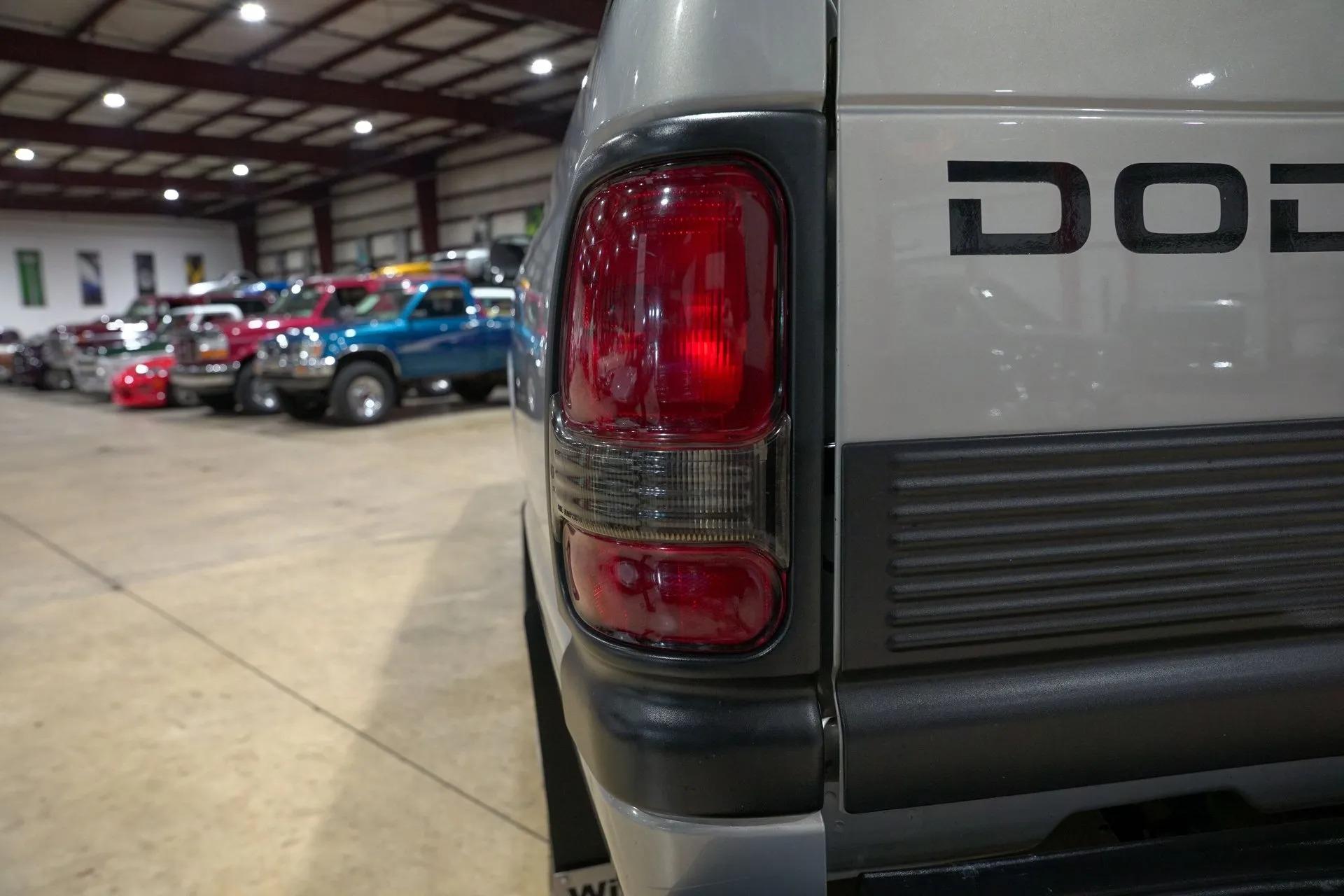 1998 Dodge Ram 2500 Laramie SLT