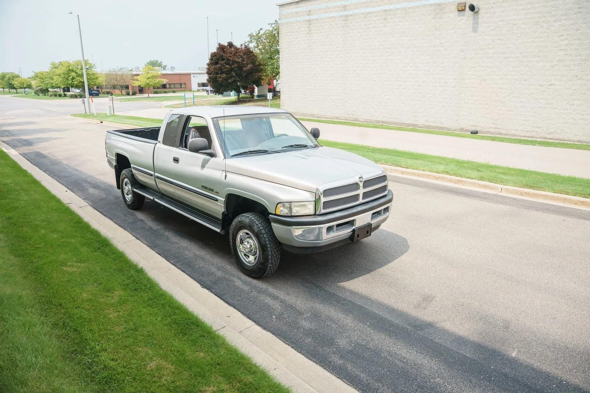 1998 Dodge Ram 2500 Laramie SLT