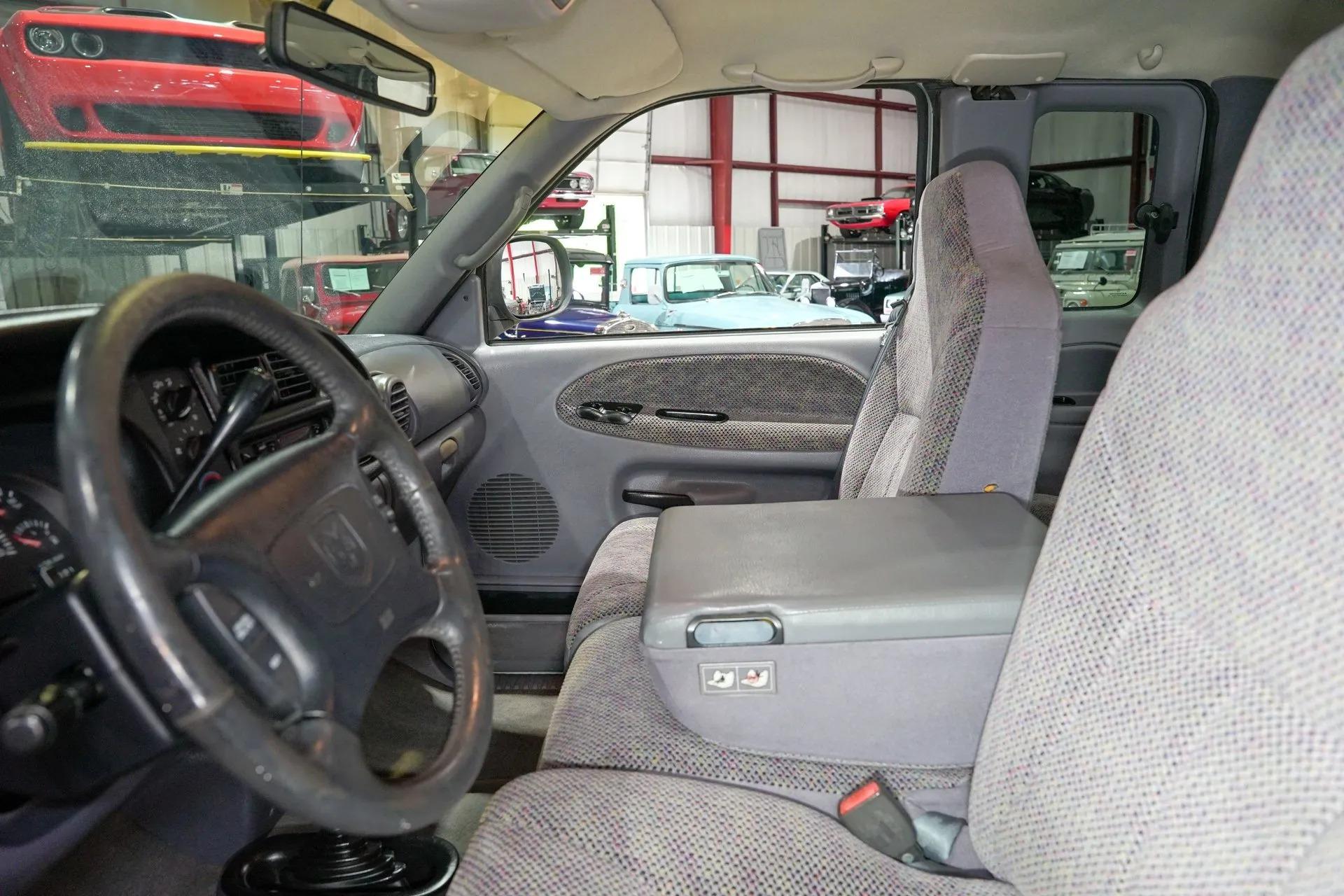 1998 Dodge Ram 2500 Laramie SLT