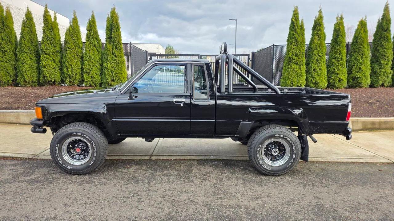 1986 Toyota Pickup SR5