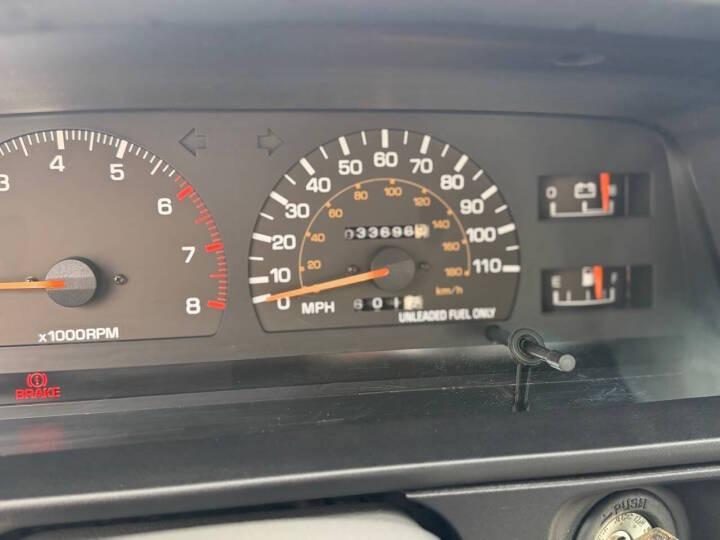 1991 Toyota Pickup Deluxe Extended Cab