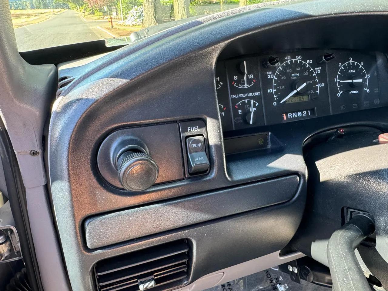 1996 Ford F-250 XLT SuperCab