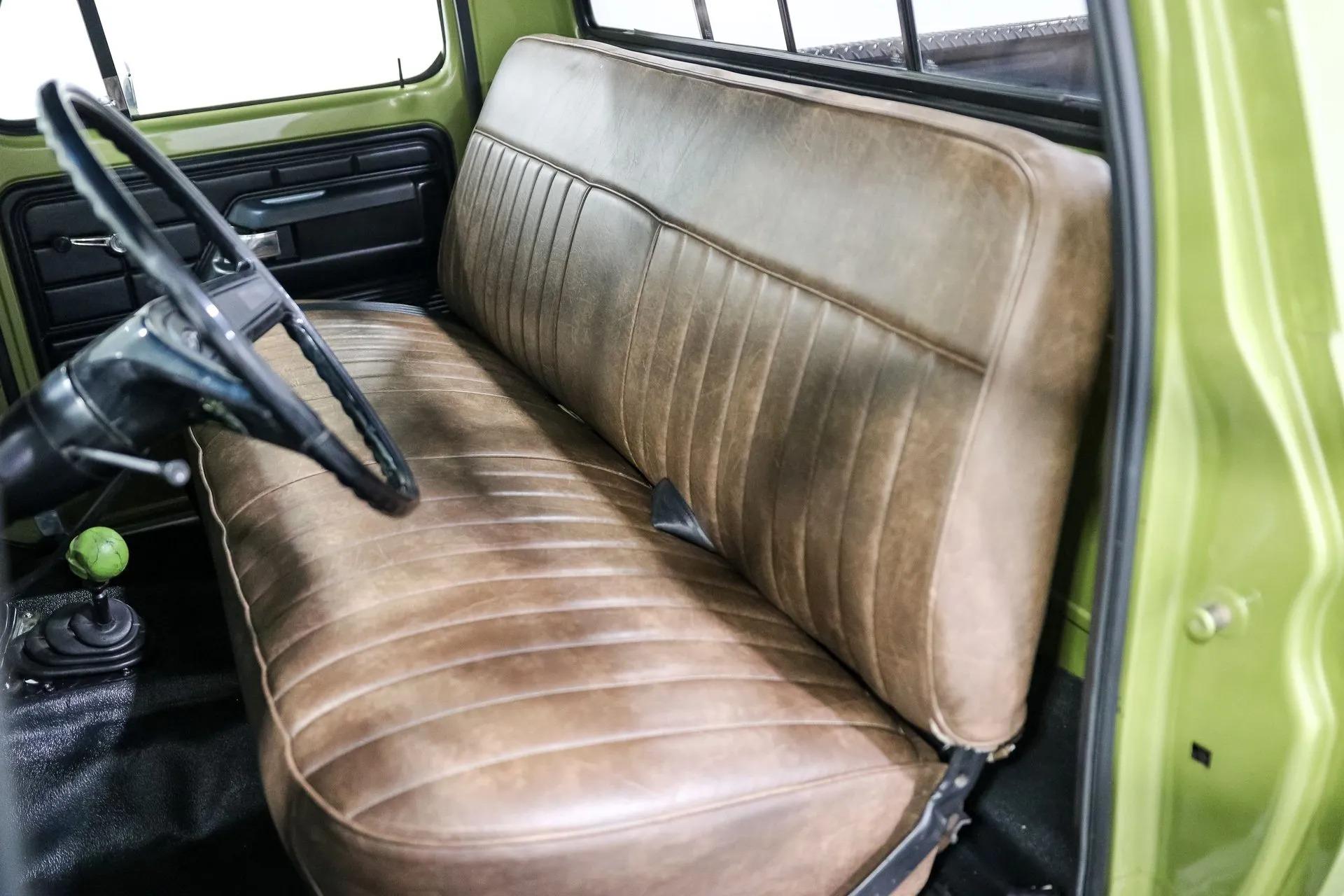 1976 Ford F-250
