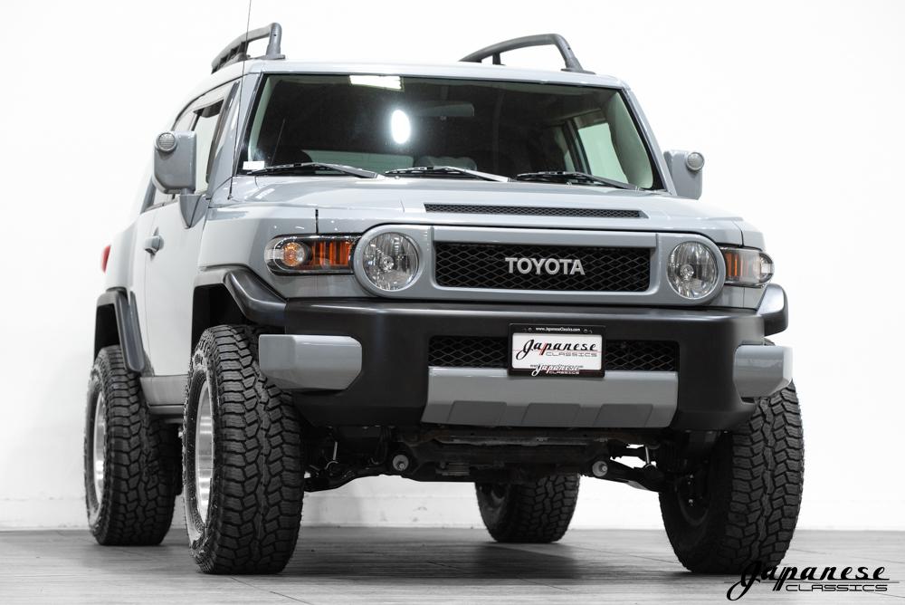 2007 Toyota FJ Cruiser 4WD - 5