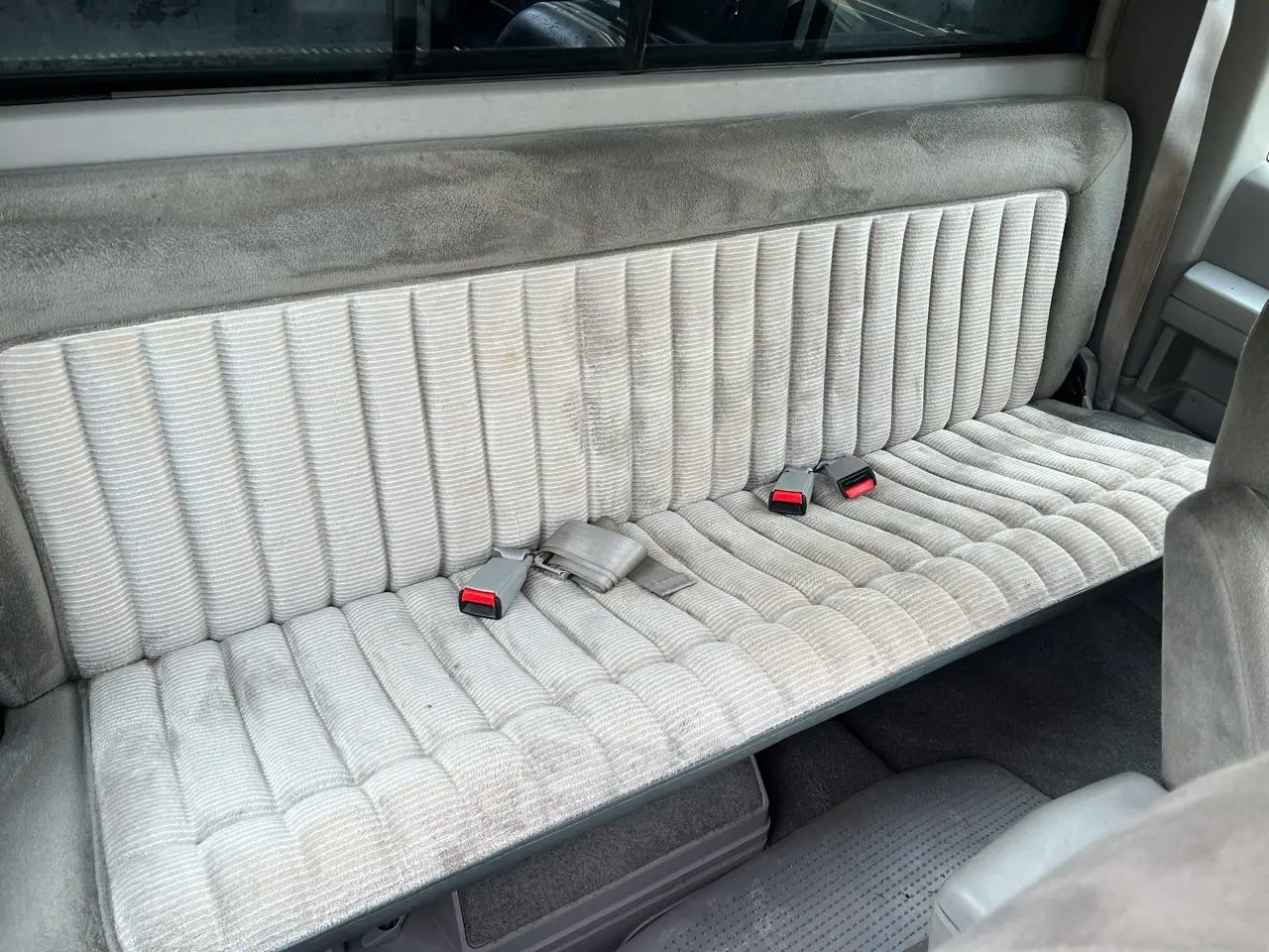 1993 GMC Sierra 2500 Club Coupe