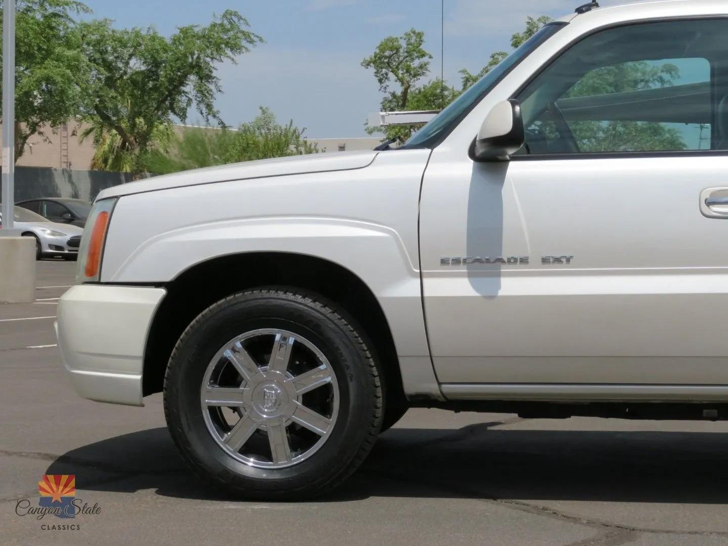 2003 Cadillac Escalade EXT