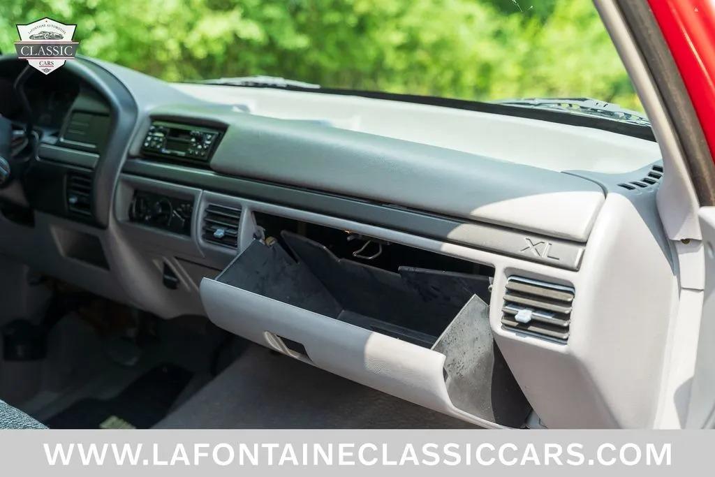 1995 Ford F-150 XL