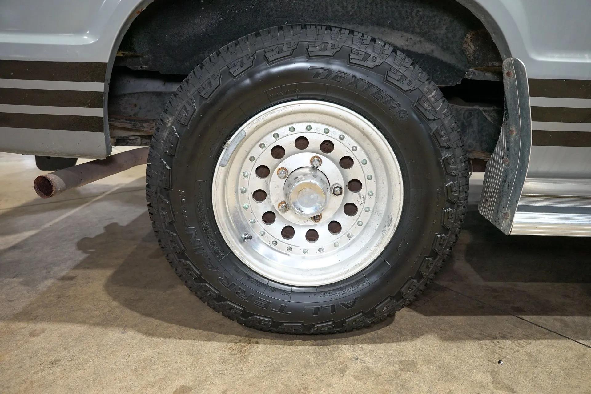 1987 Ford Econoline E-150