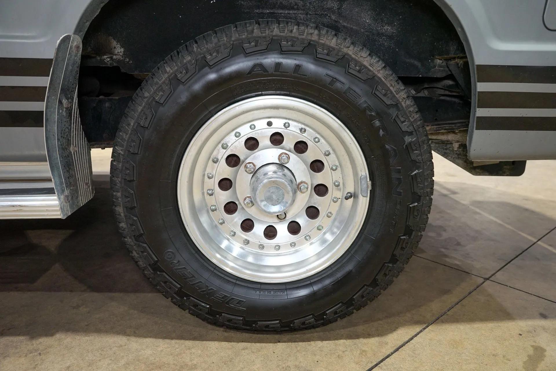 1987 Ford Econoline E-150