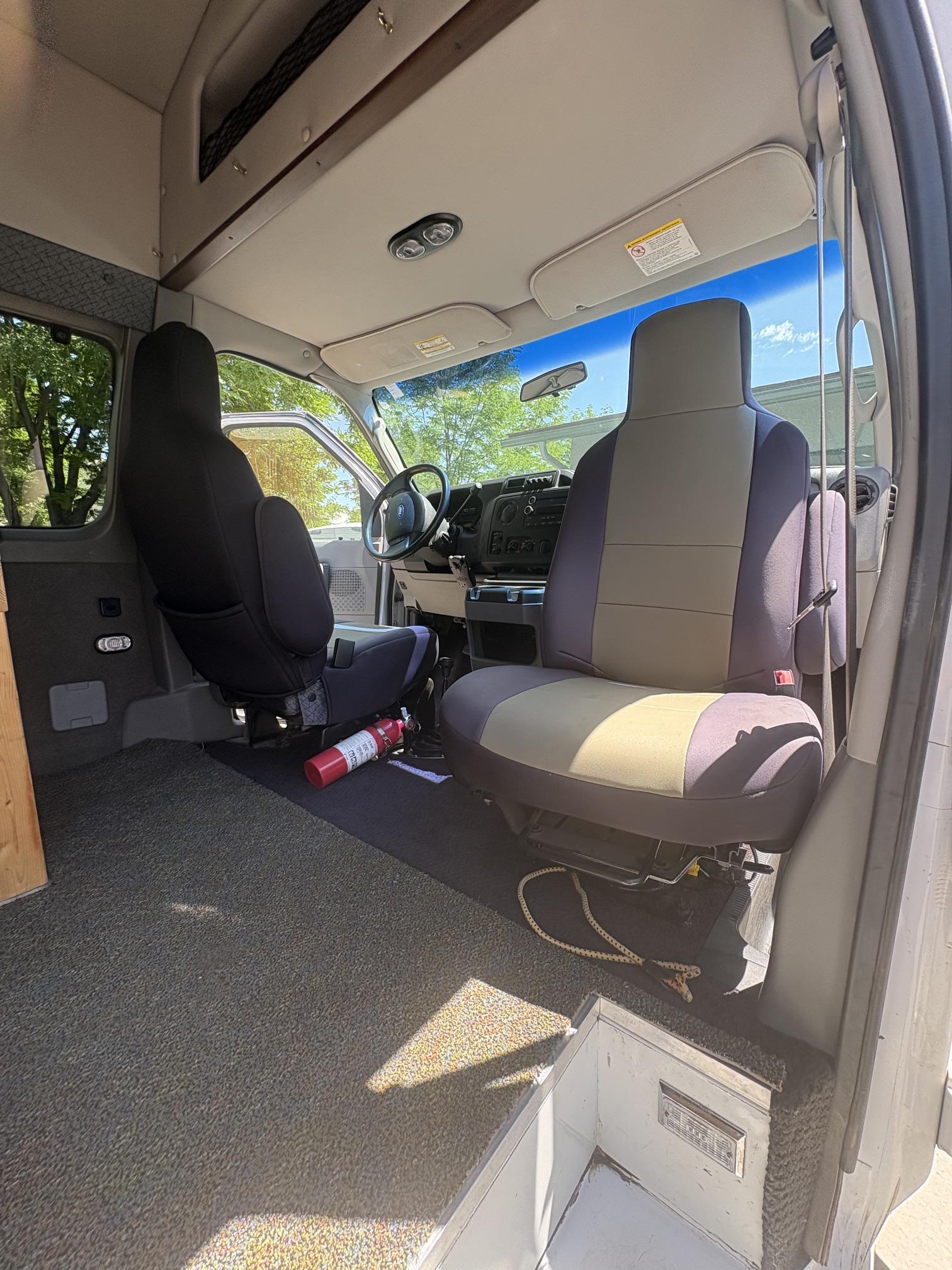 2013 Ford E-250 4x4