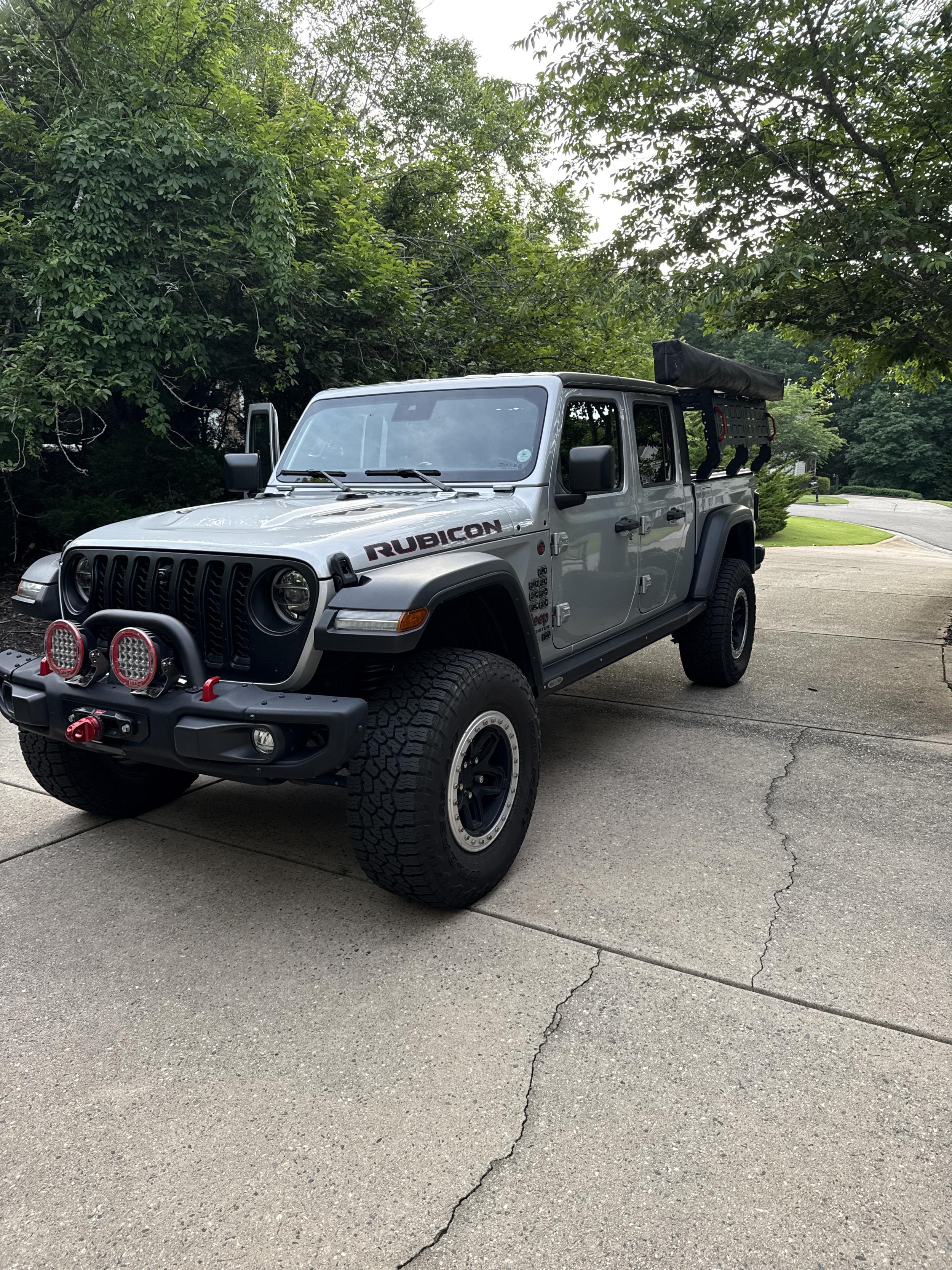  Jeep Gladiator