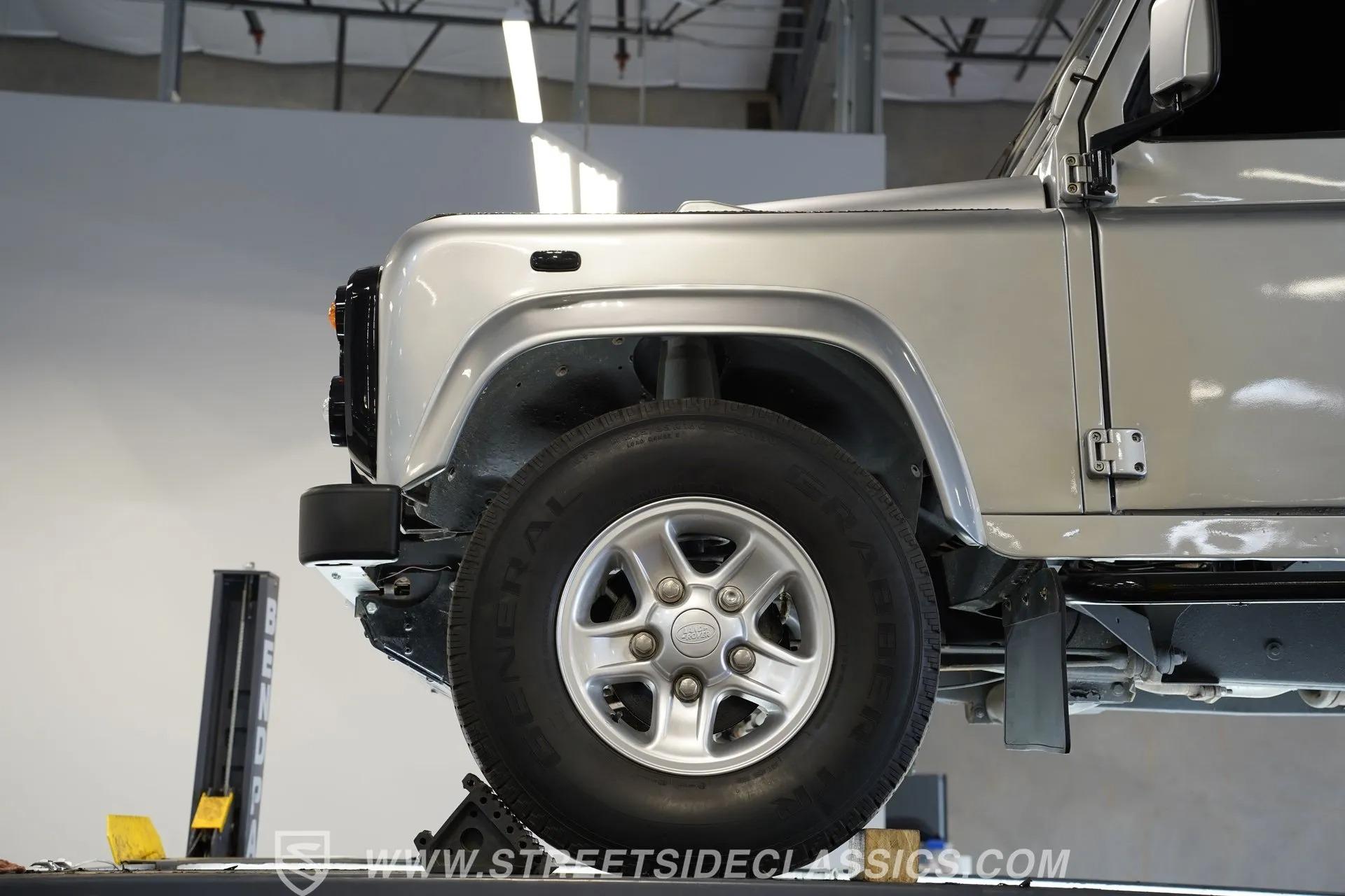 1990 Land Rover Defender 110 Hi-Cap