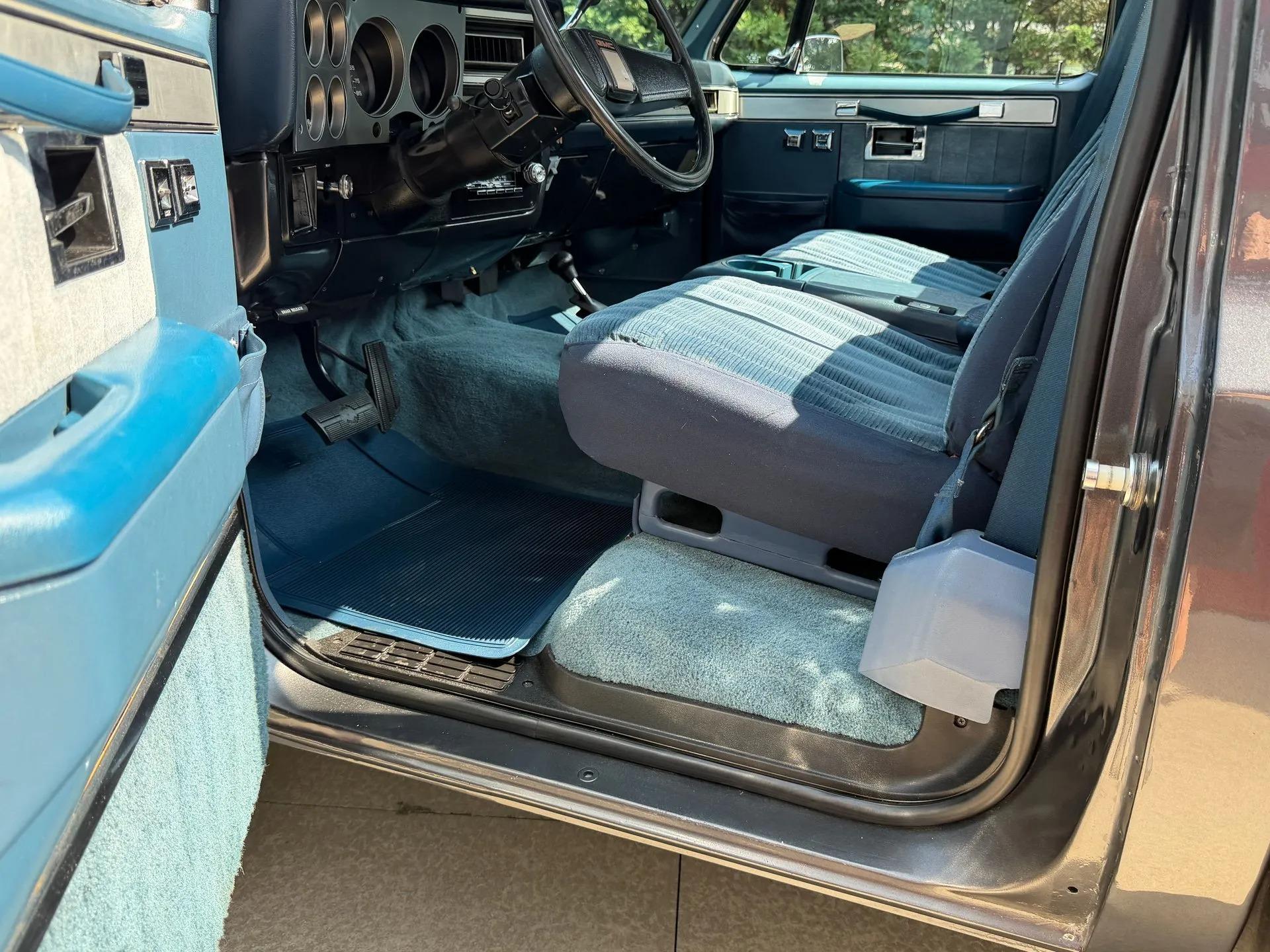 1987 GMC V1500 Sierra Classic