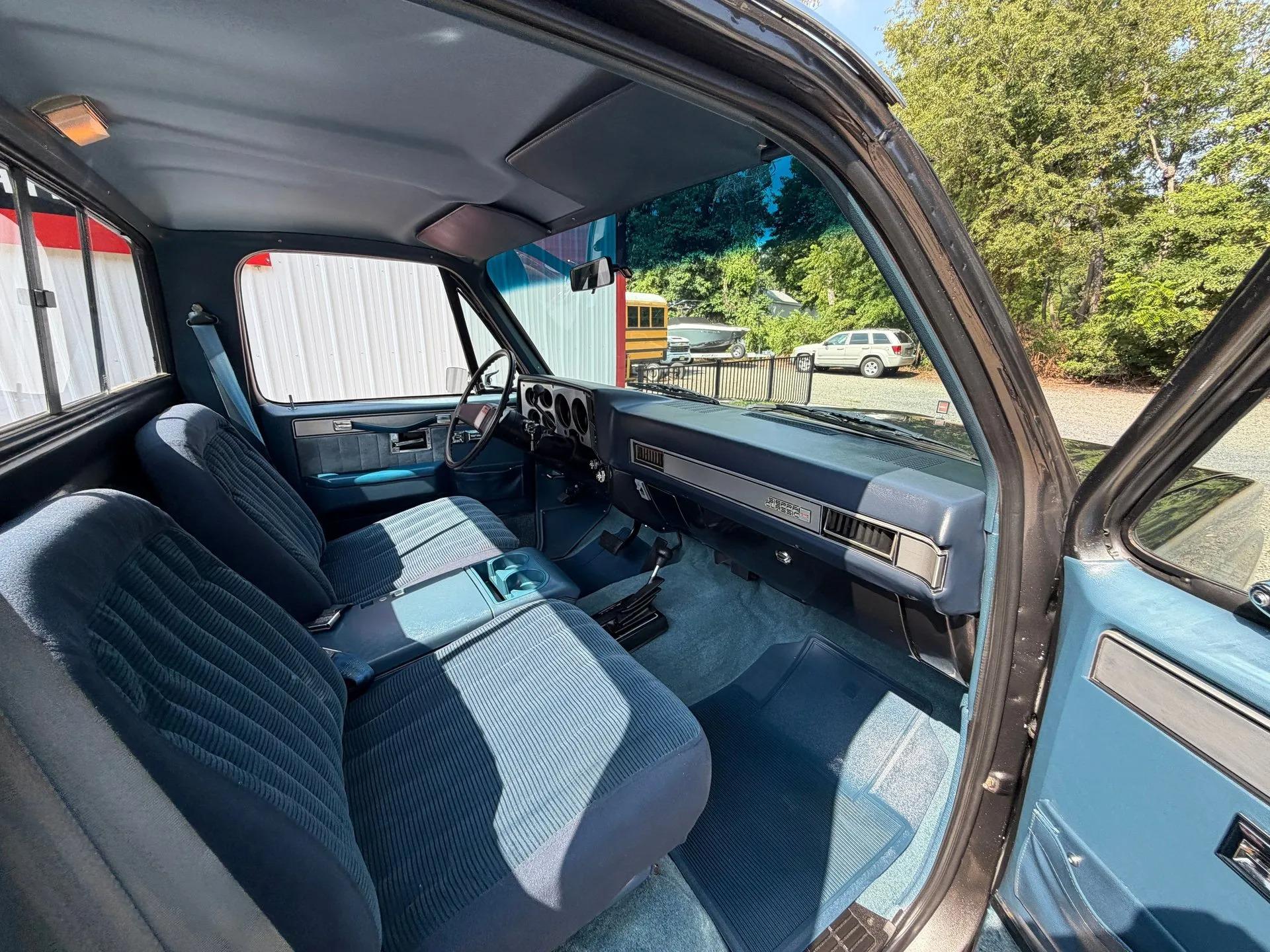 1987 GMC V1500 Sierra Classic