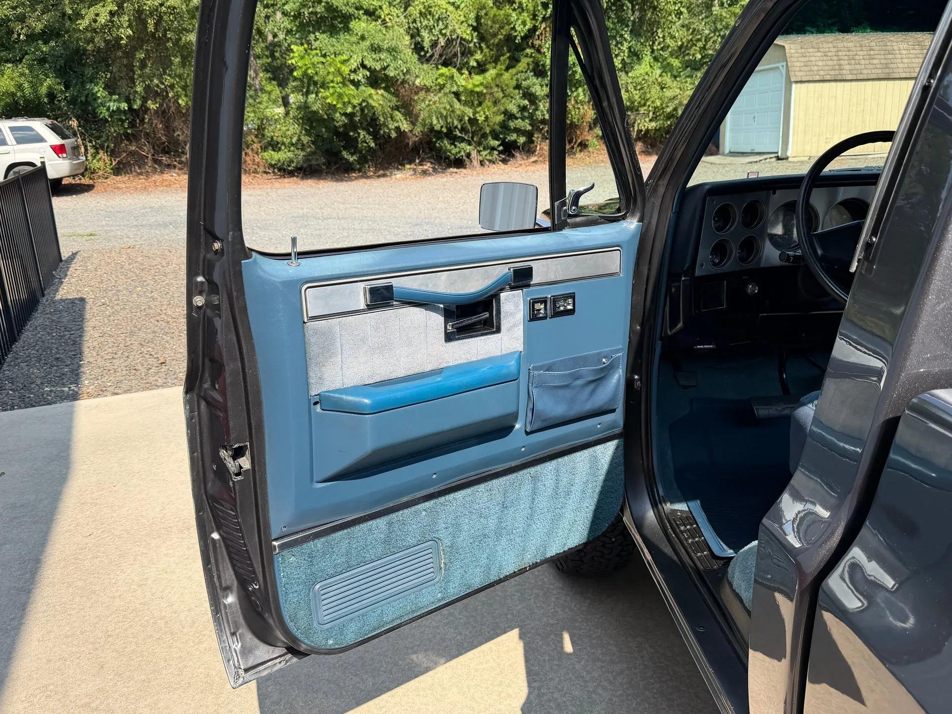 1987 GMC V1500 Sierra Classic
