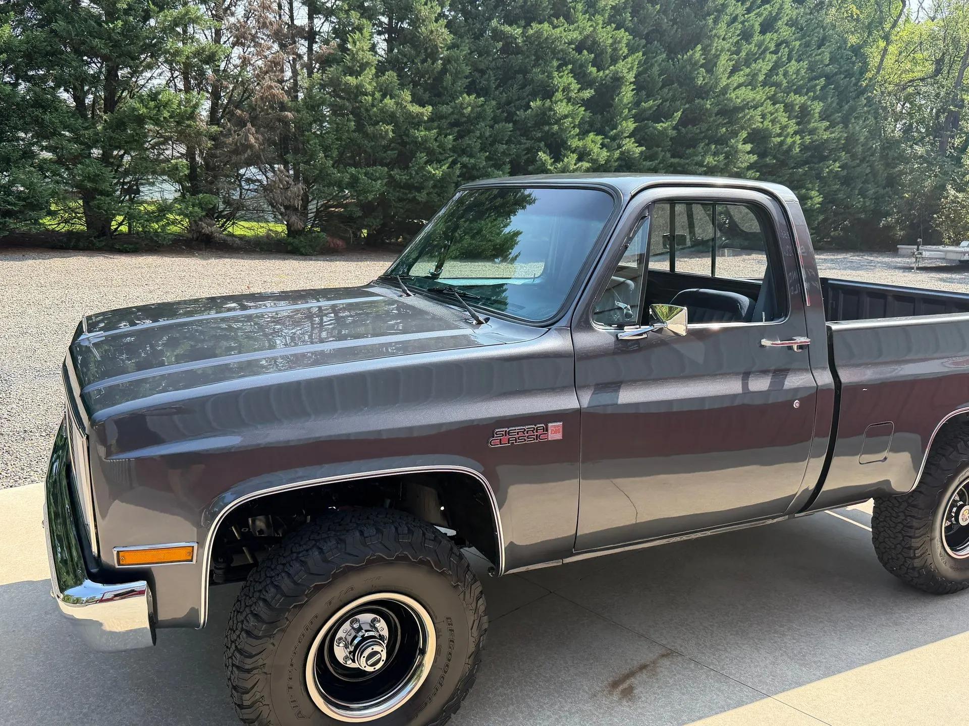 1987 GMC V1500 Sierra Classic
