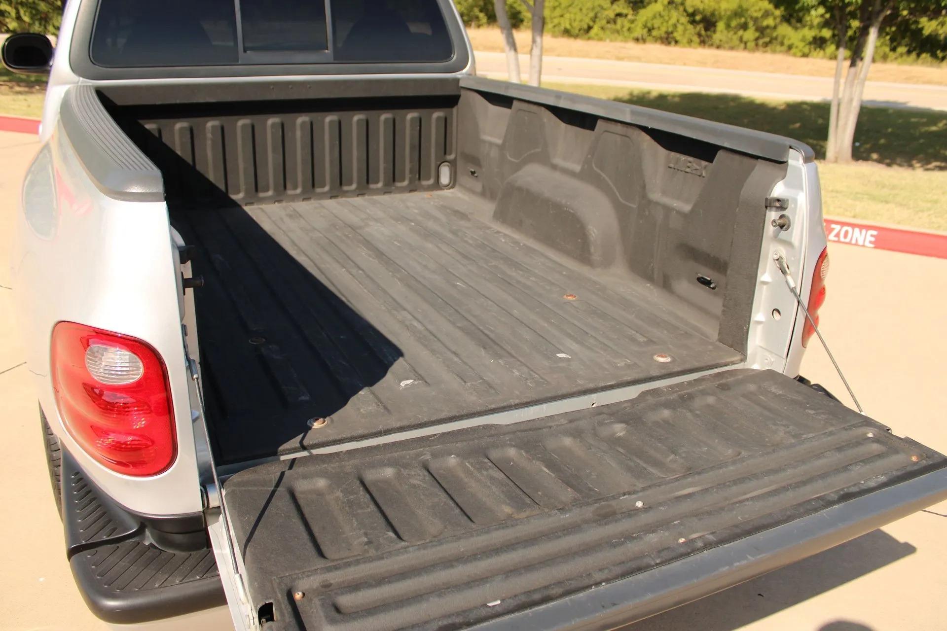 2000 Ford F150 SVT Lightning