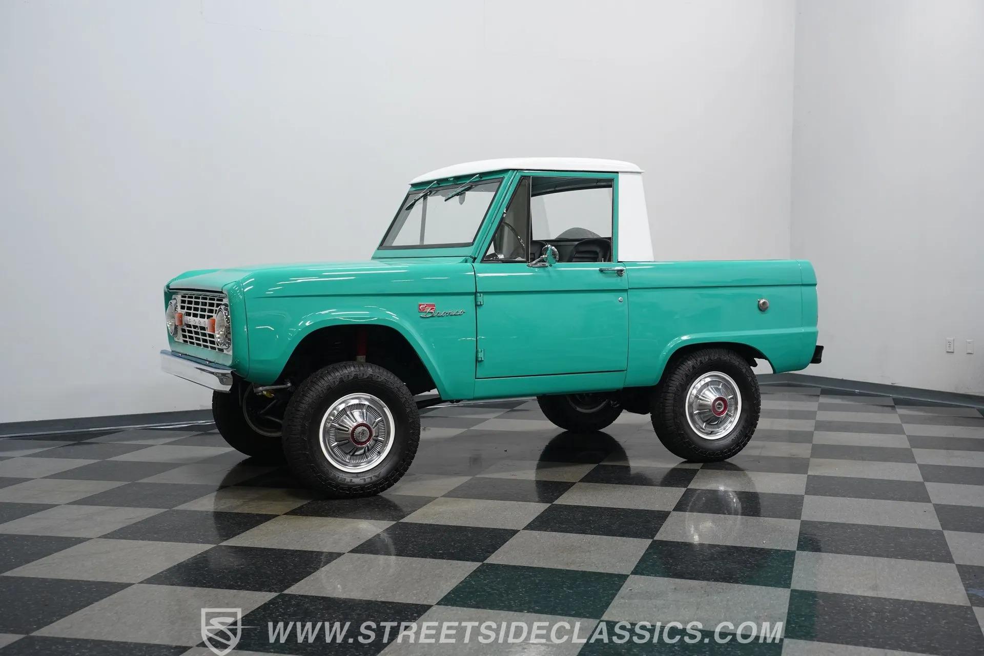 1966 Ford Bronco Half-Cab 4x4 - 3