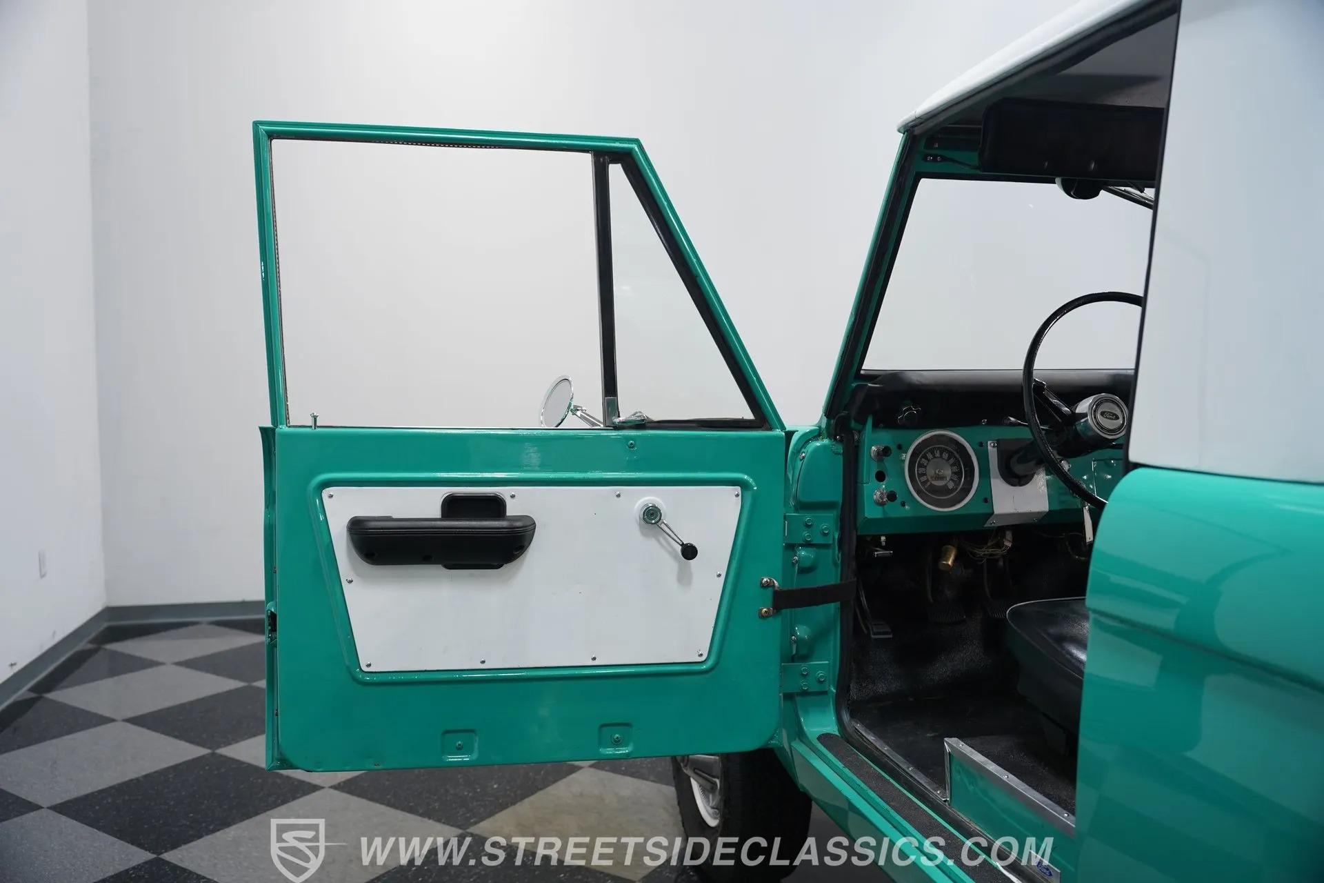 1966 Ford Bronco Half-Cab 4x4