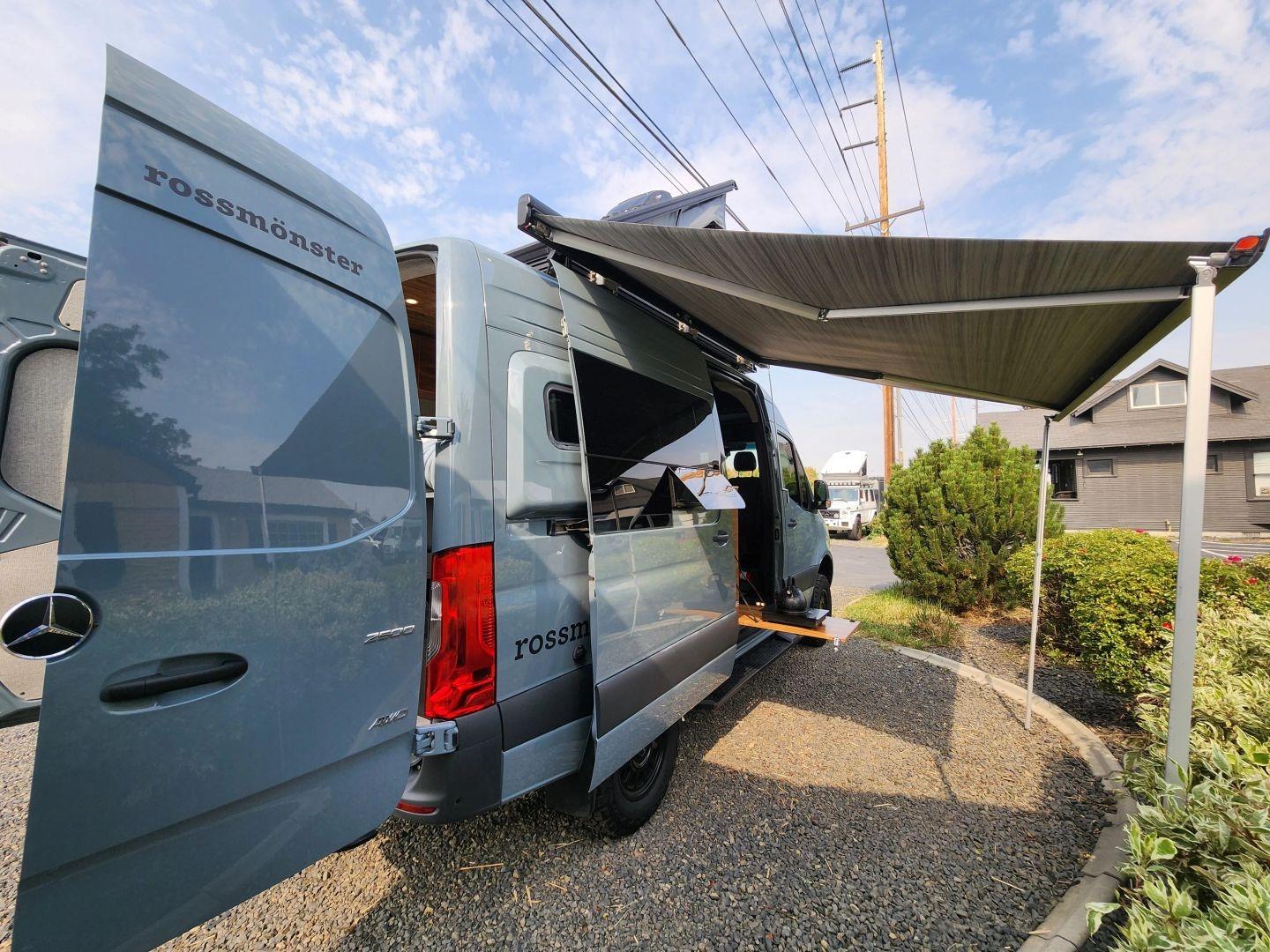 2025 Mercedes-Benz Sprinter 2500