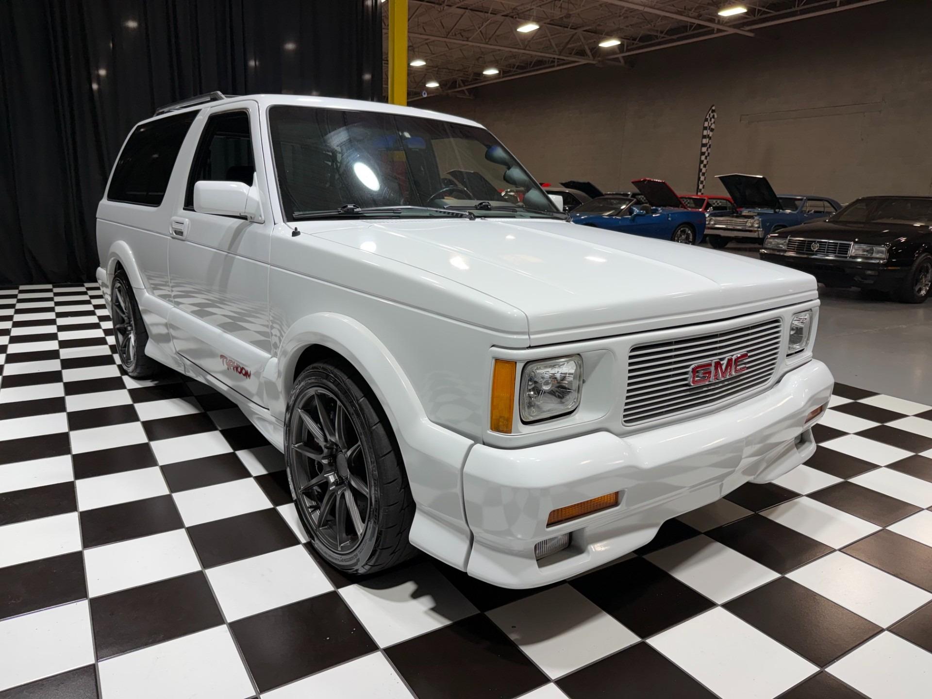 1992 GMC Typhoon Turbo - 2