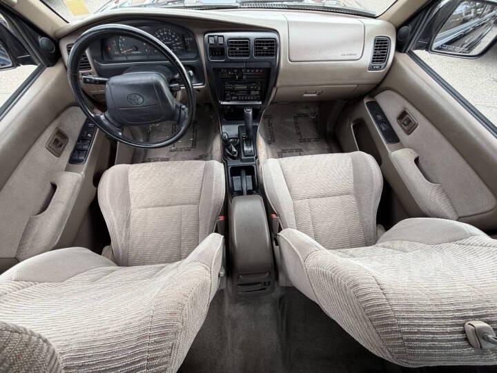 1996 Toyota 4Runner SR5