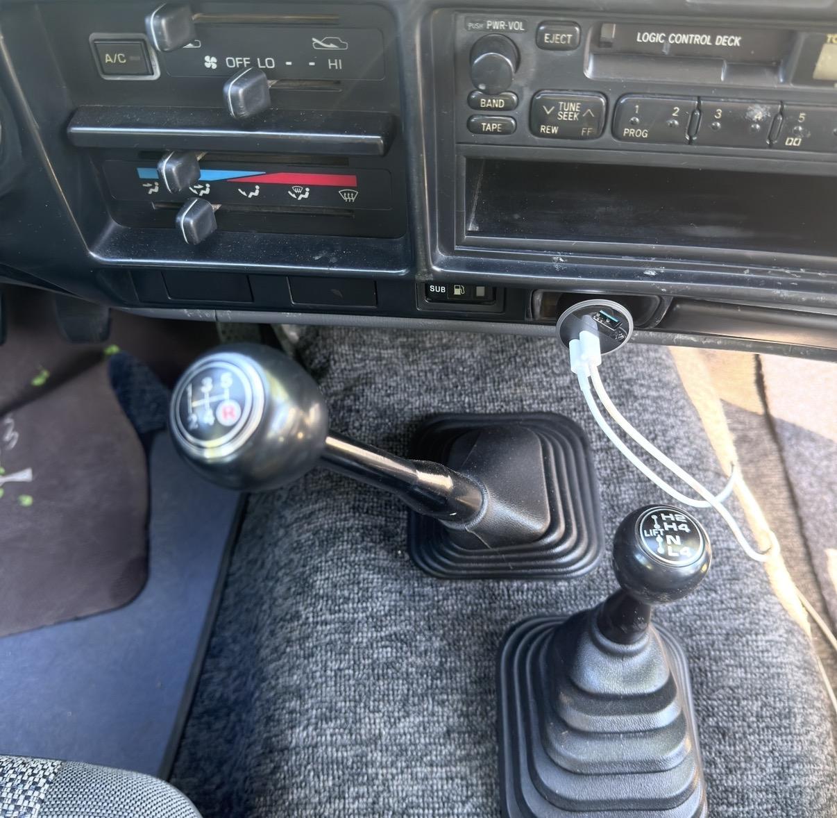 GCC-Spec 1994 Toyota Land Cruiser G