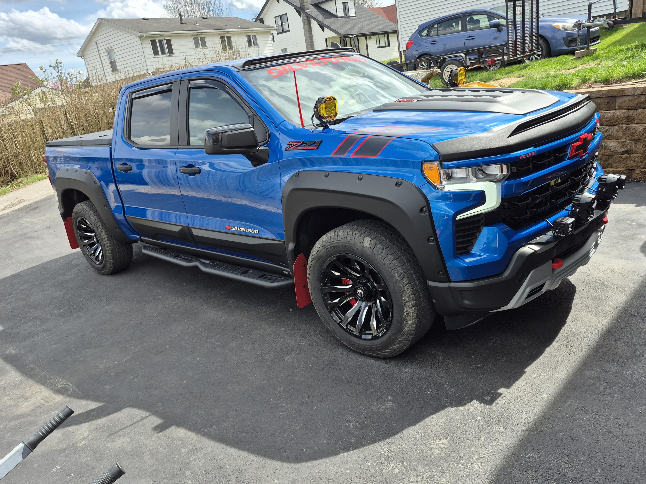 2024 Chevrolet Silverado RST Z71