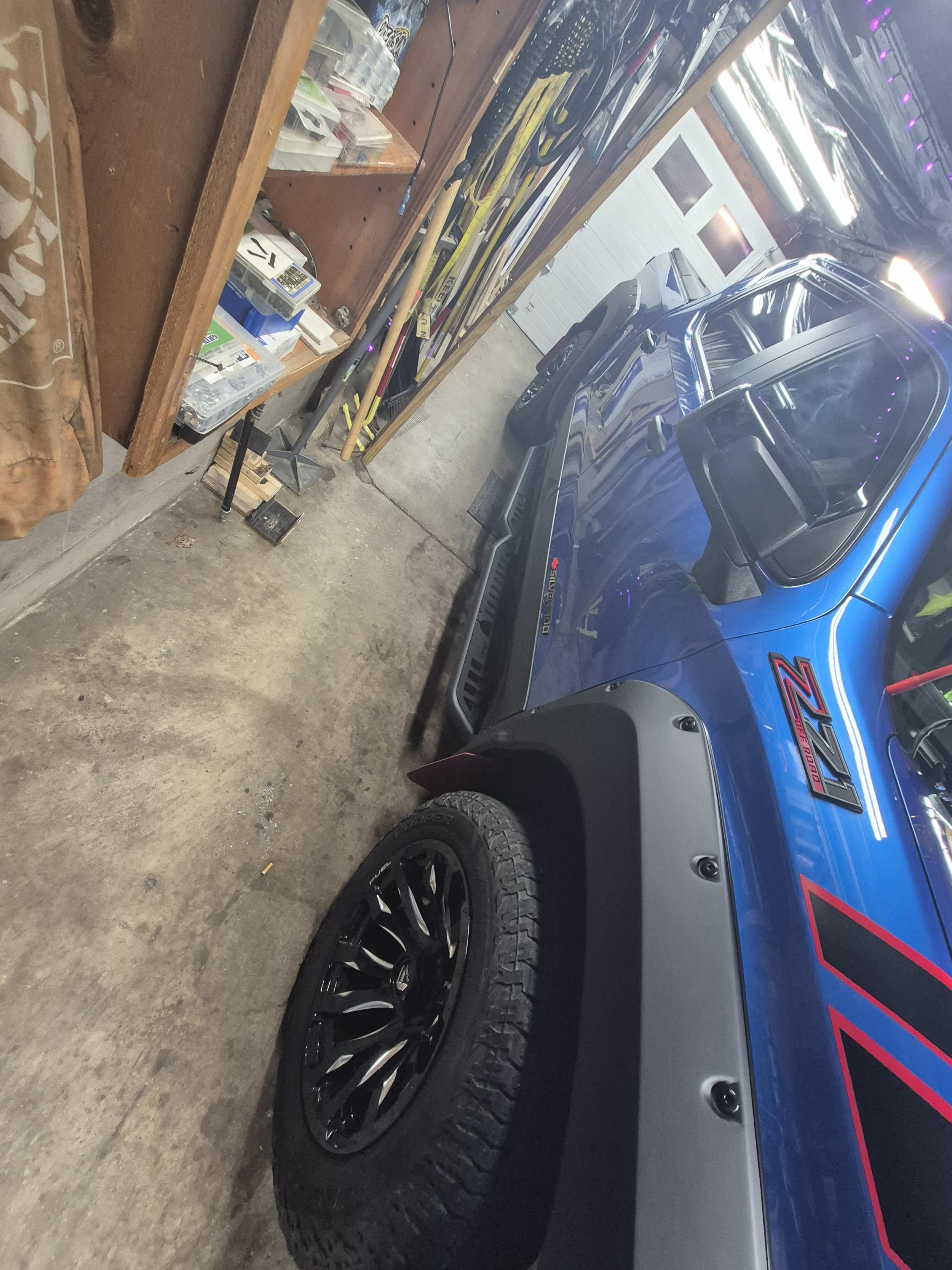 2024 Chevrolet Silverado RST Z71