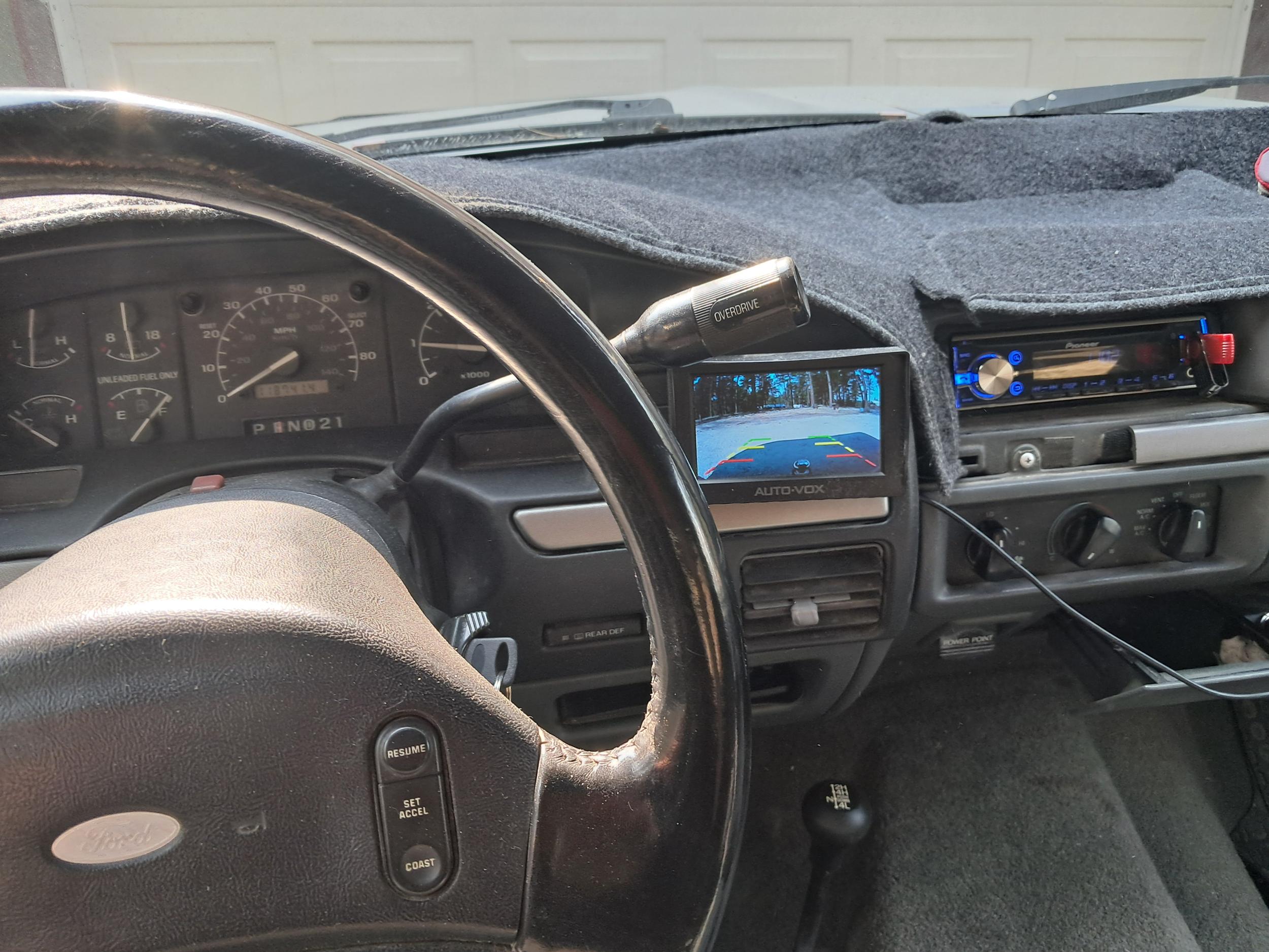1992 Ford Bronco XLT - 2