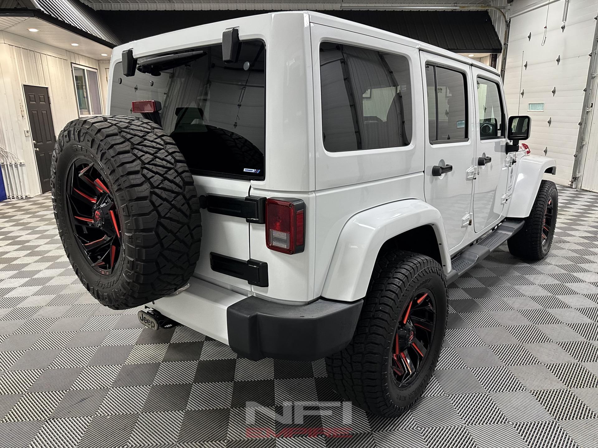 2016 Jeep Wrangler Unlimited Sahara - 3