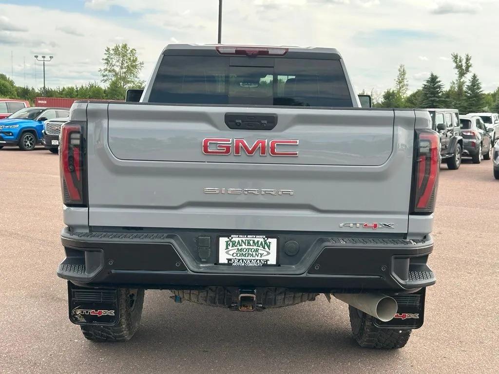 2025 GMC Sierra 2500HD AT4X